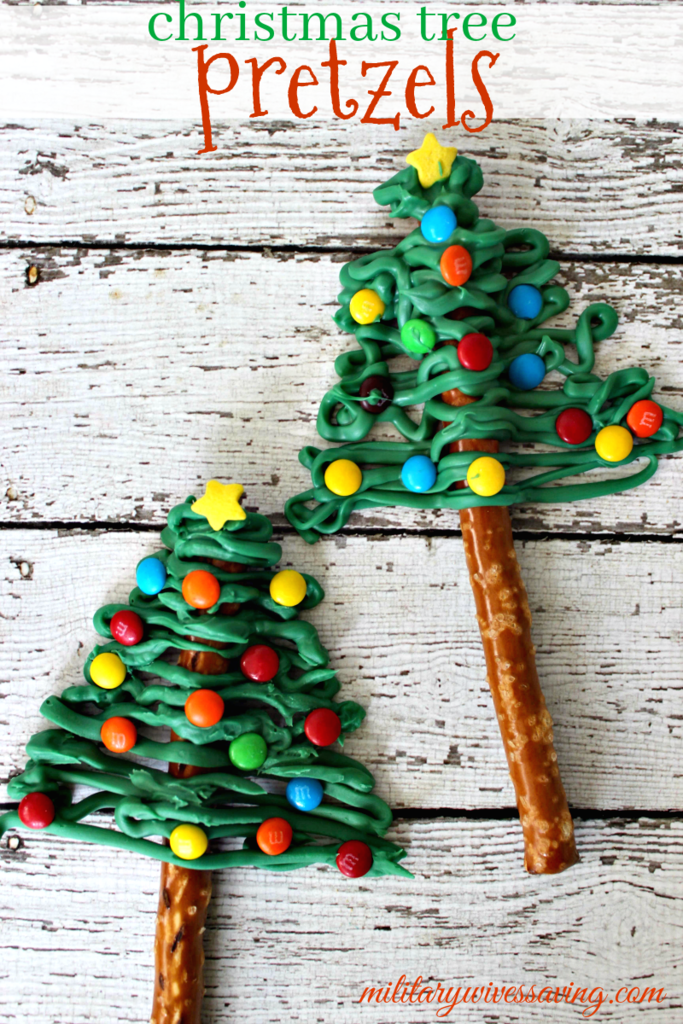 photo christmas tree pretzels_zps4fmobixi.png