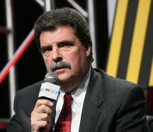 MikeHelton2010-thumb-220x190_zps2739f749.jpg
