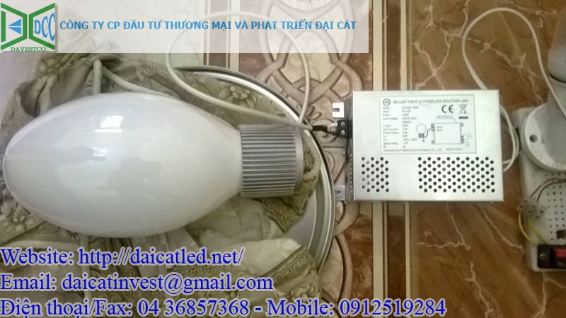 Đèn cao tần không điện cực chiếu sáng nhà xưởng, nhà máy