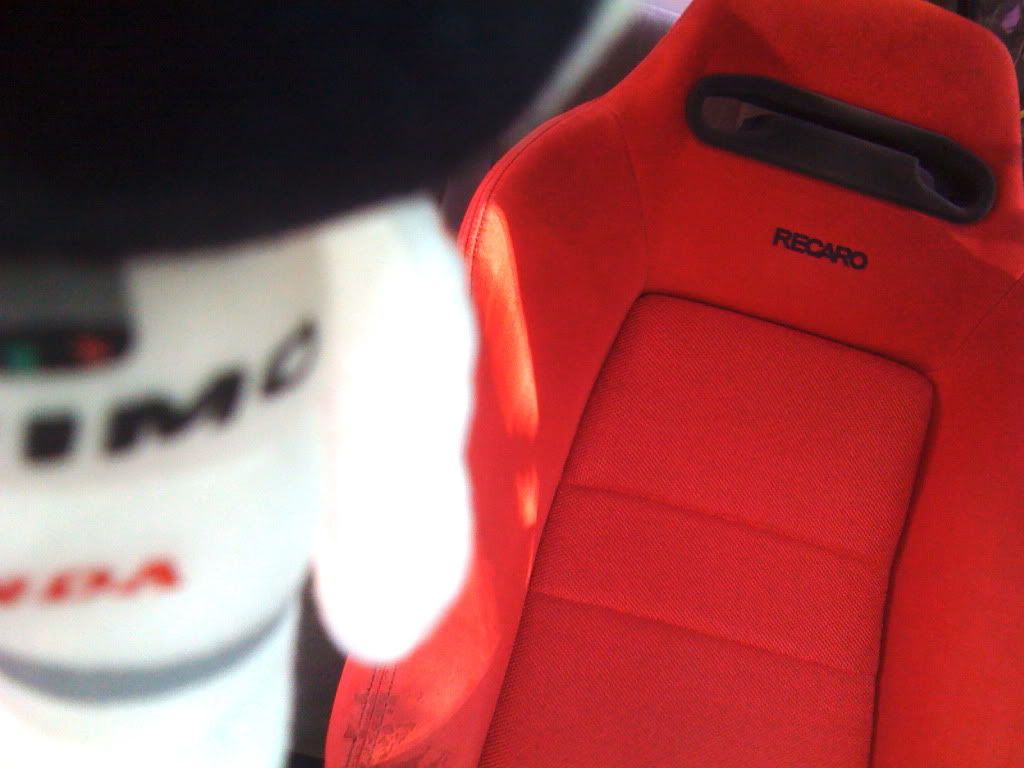 มาใหม่ค้าบบ..อยู่อ่างศิลา-บางแสน ฝากตัวและหัวใจด้วยจ้า!!^^